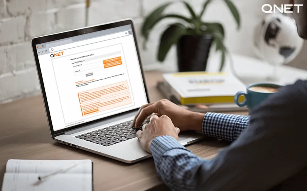 A QNET distributor logging in through the QNET India Portal