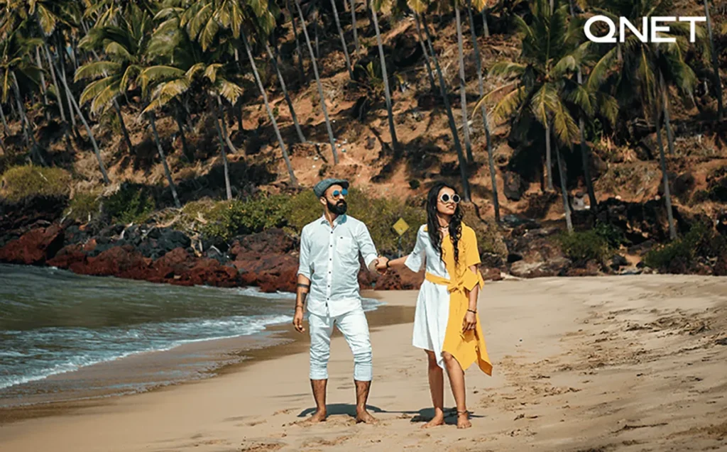 A couple on vacation by the sea